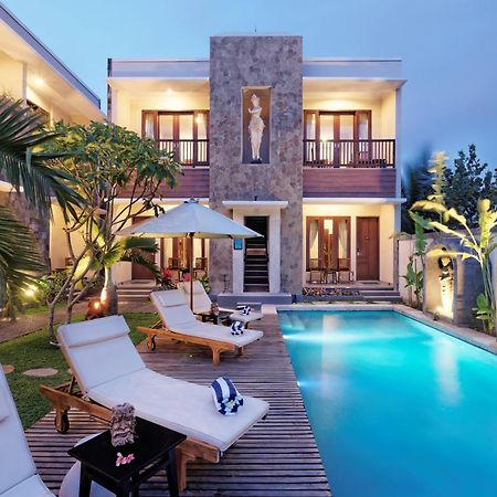 U Tube Hotel Uluwatu Exterior foto